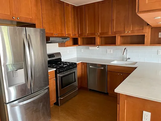 Rented by Compass | media 2