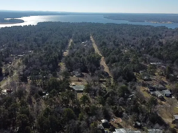 180 Jackie St, Bullard, TX 75757