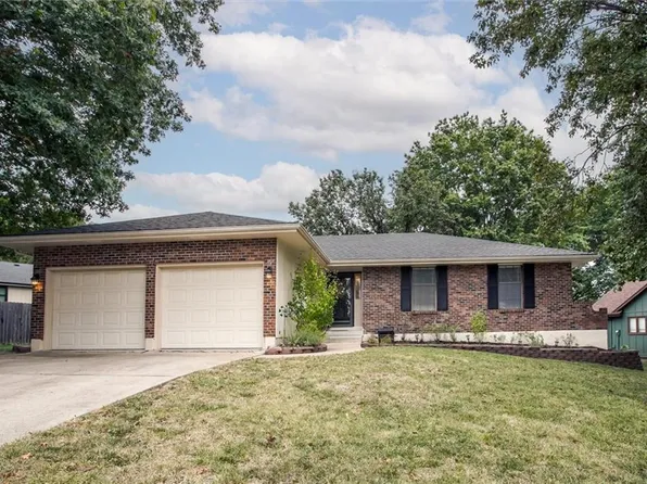 5017 S Bryant Ct, Independence, MO 64055