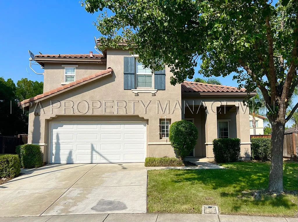 4606 Citrus Way photo 1