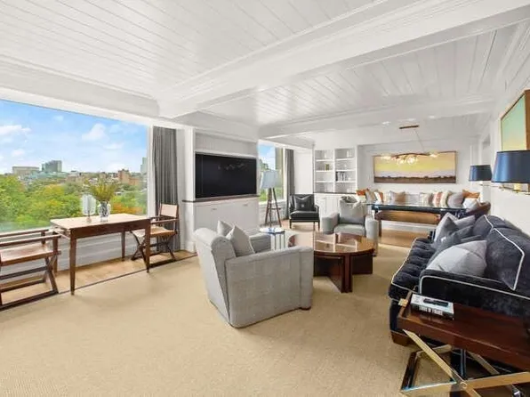 220 Boylston St APT 9009, Boston, MA 02116