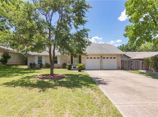 6808 Shadywood Dr, Austin, TX 78745