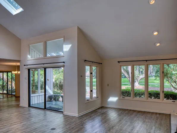19 Romerly Rd, Savannah, GA 31411