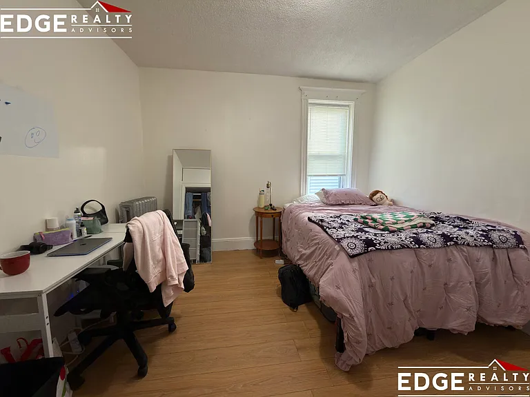 56 Park Vale Ave #9 — Photo 7