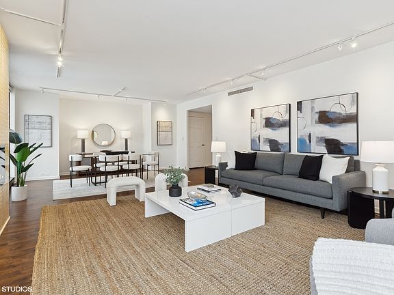 5th image of 990 N Lake Shore Dr APT 28C