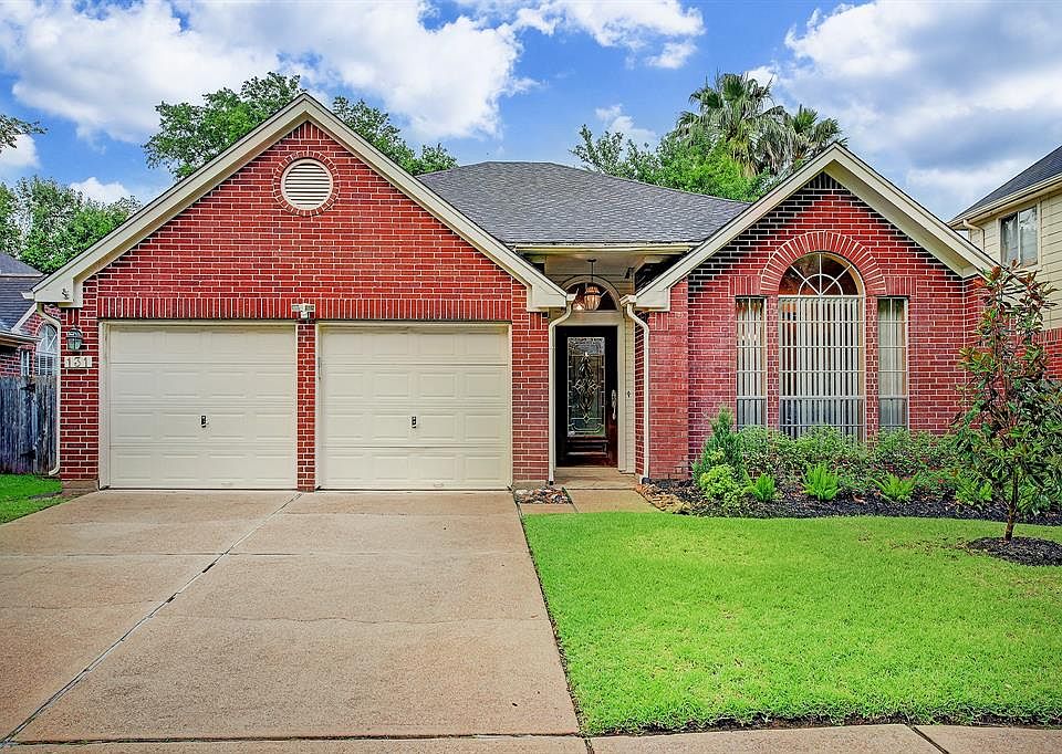 1st image of 131 Chandler Ct