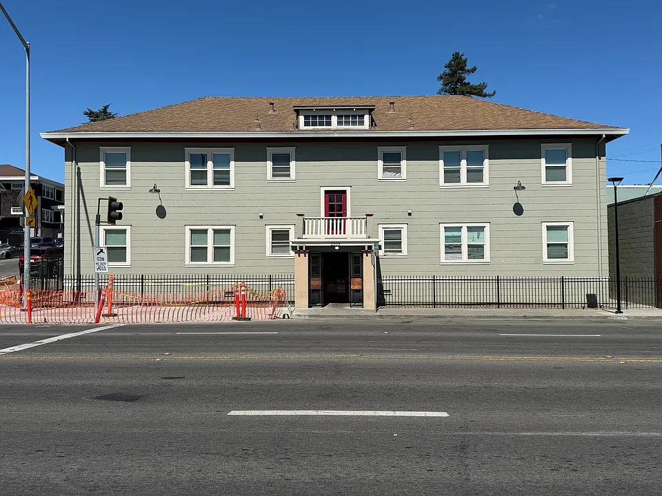 2303 Sonoma Blvd #1