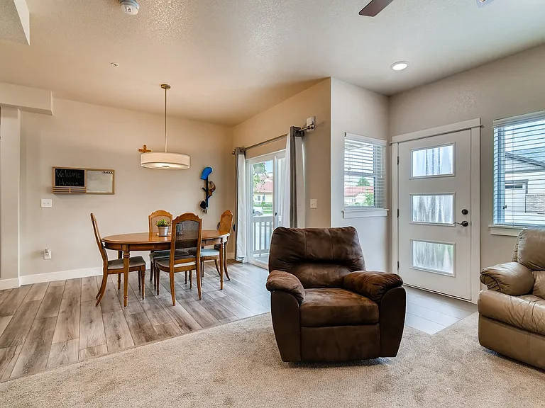 2608 Kansas Dr #B113 — Photo 9