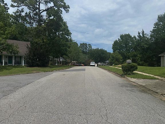 4th image of 5720 Green Tree Rd
