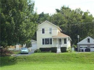 611 Market St, Lockport, NY 14094