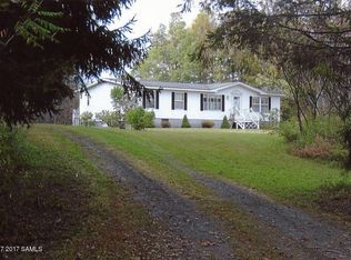 35 Loomis Rd, Granville, NY 12832