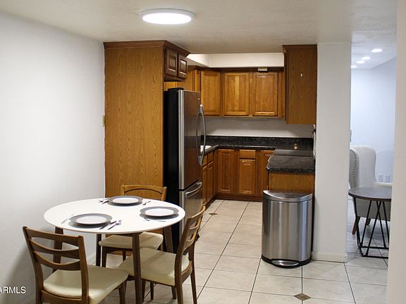 5th image of 151 E Broadway Rd APT 103