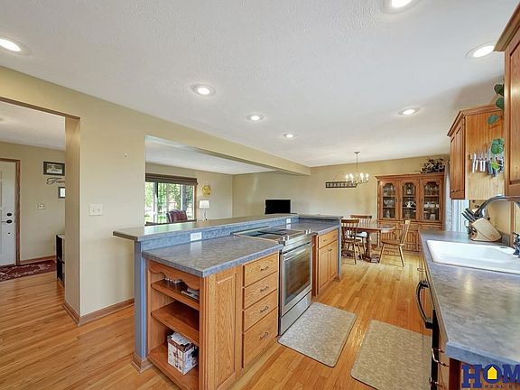 2nd image of 2210 Devoe Dr