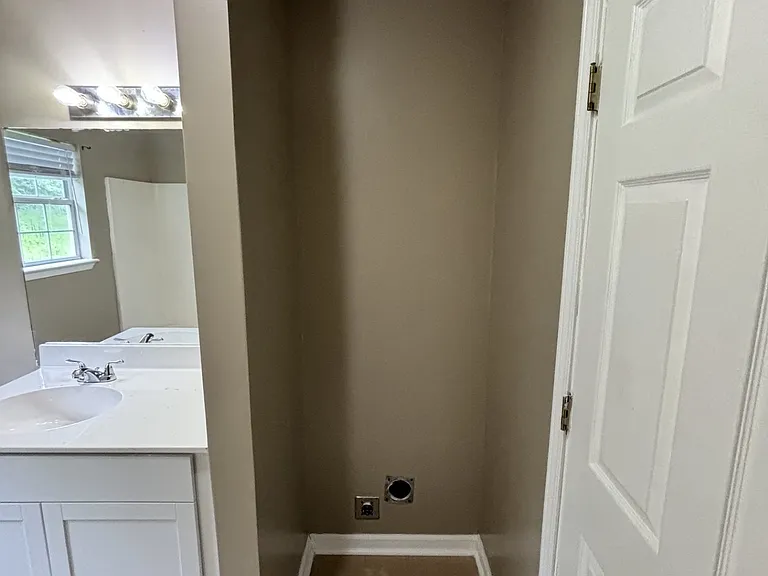 Hook-up for dryer
