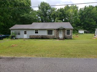 8453 Mount Joy Rd, Mount Pleasant, TN 38474