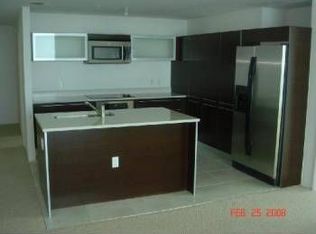 1900 S Bayshore Dr, Miami, FL 33133