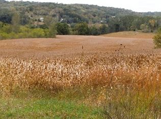 30431 Swan Ln, Honey Creek, IA 51542