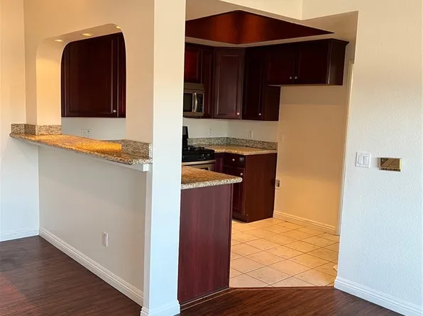 10943 Laurel Canyon Blvd Unit C20, San Fernando, CA 91340