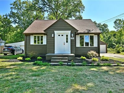369 Parish Ave, Hubbard, OH, 44425