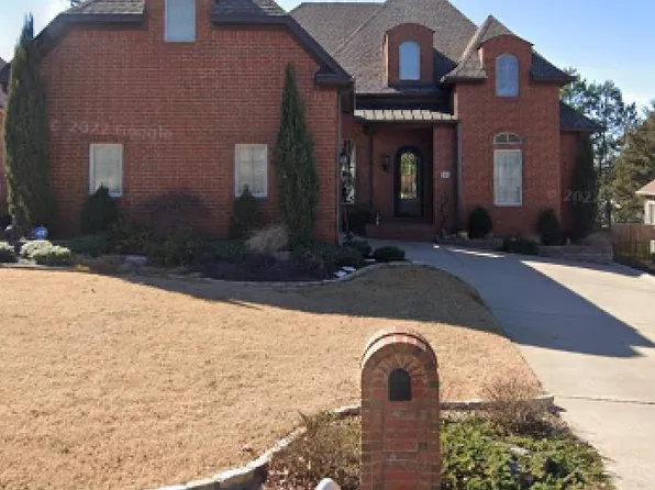 51 Bristol Ct, Little Rock, AR 72211