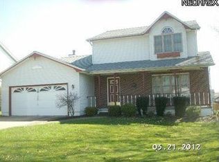 6893 Slippery Rock Dr, Canfield, OH