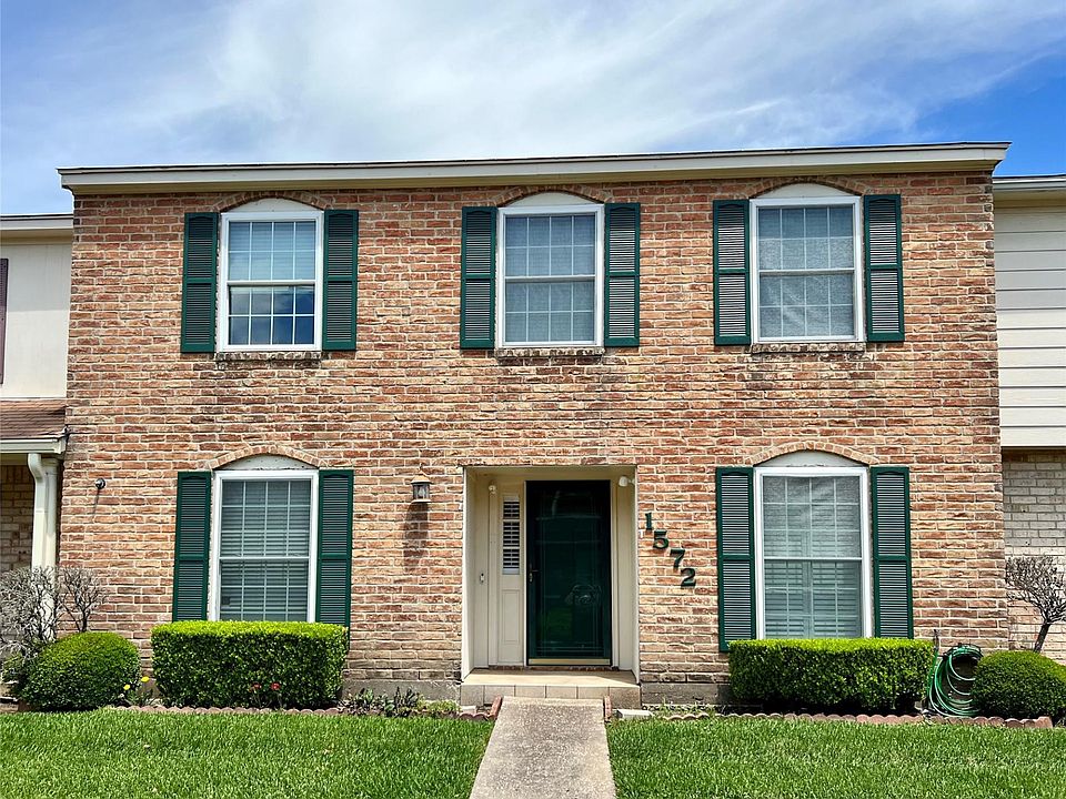 1st image of 1572 Marshall Woods Dr #14