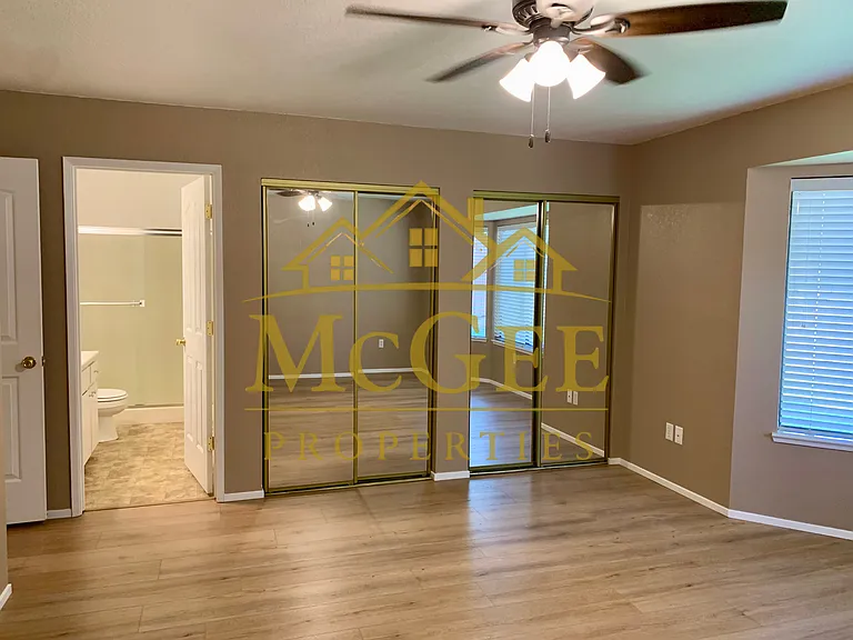 881 Spaniel Dr — Photo 11