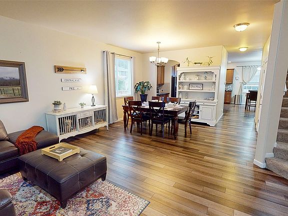 5th image of 23832 79th Avenue Ct E
