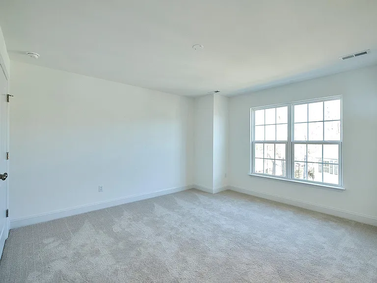 13868 Randolph Pond Ln — Photo 39