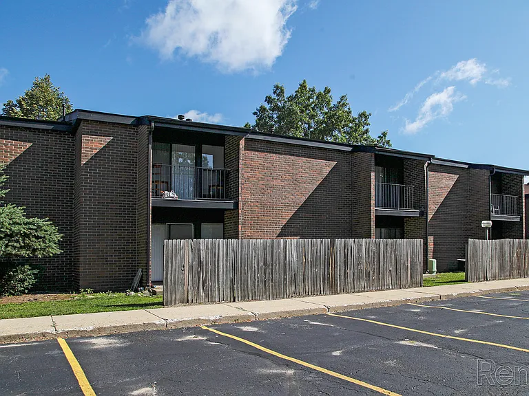 LaFonda Apartments — Photo 32