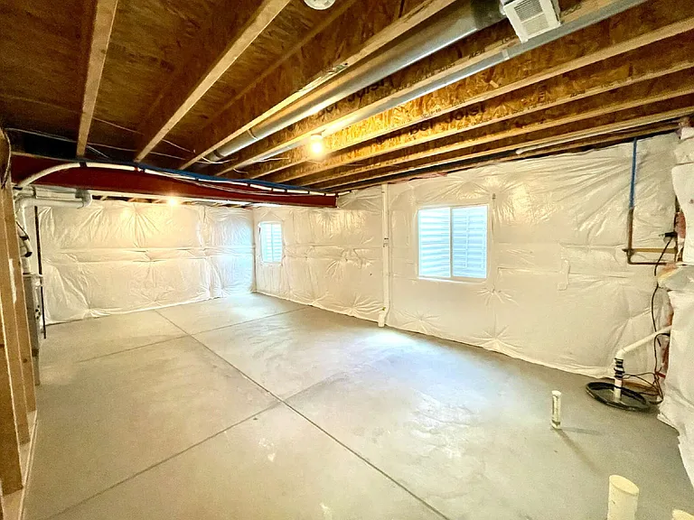 6281 Genoa St — Photo 19