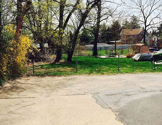 2nd image of 3418 Mary St #A