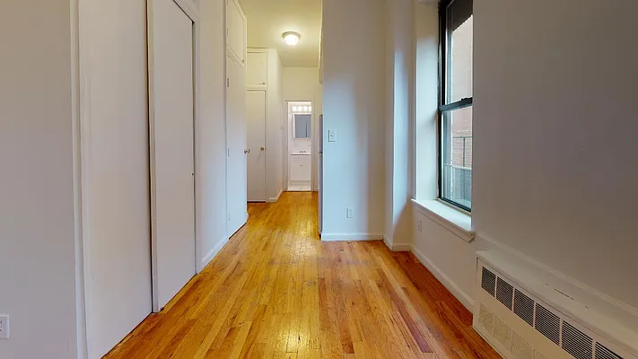 Rented by Bond New York | media 9