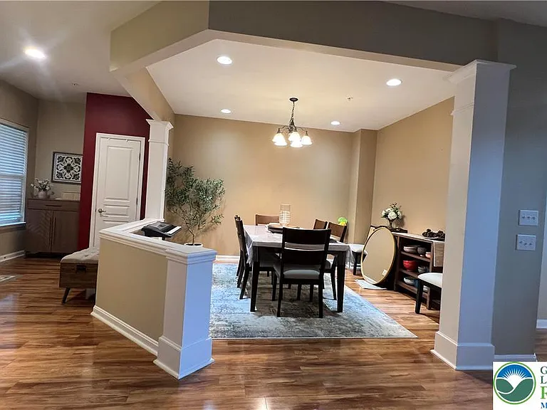 8536 Mayfair Ct — Photo 9
