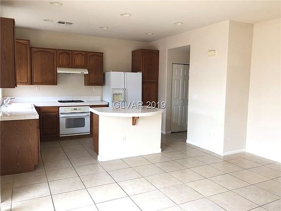 5th image of 10274 Sourwood Ave