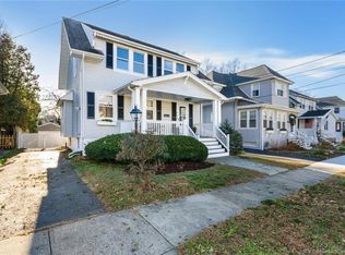 55 Fayerweather Ter, Bridgeport, CT 06605