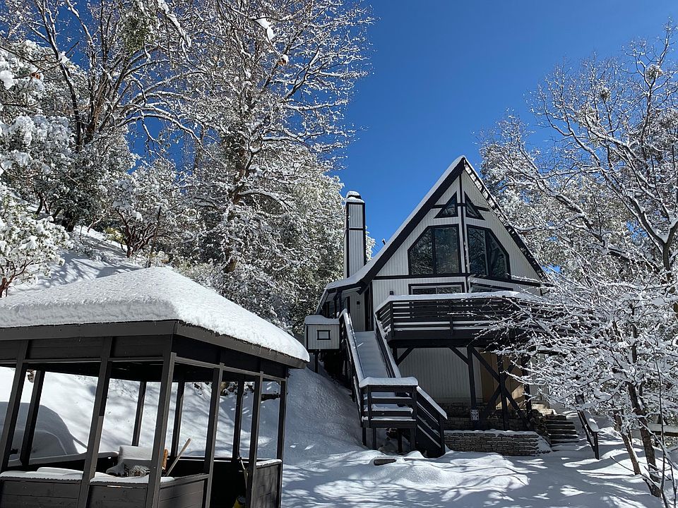1st image of 5900 Robin Oak Dr