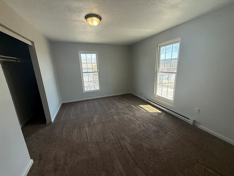 500 Straley Ave #2 — Photo 10
