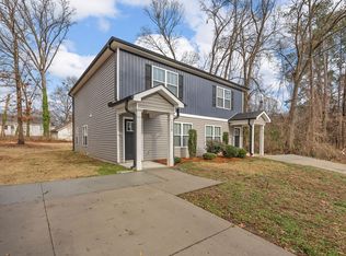 115 Oak St, Greer, SC 29651