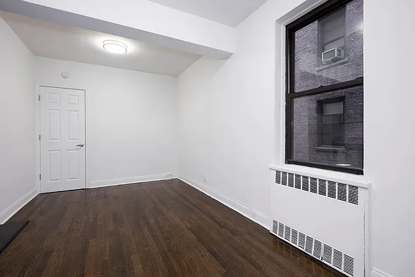 Rented by Compass | media 2