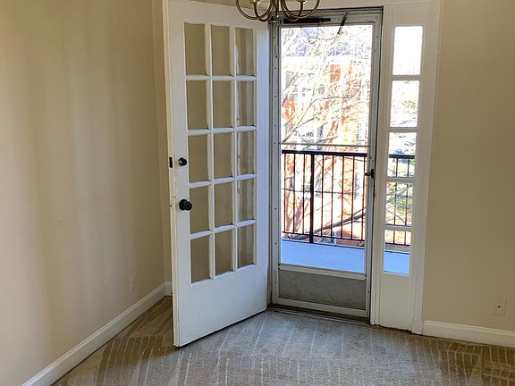 4th image of 2965 S Columbus St APT C1
