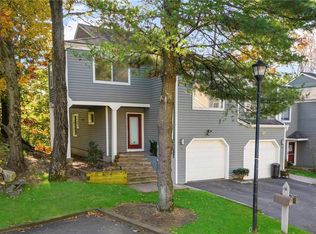 16 Top Of The Rdg, Mamaroneck, NY 10543