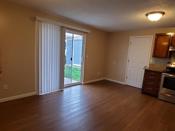 5th image of 11504 65th Street Ct E #11504