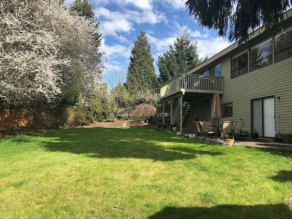 2nd image of 12900 SE 68th St