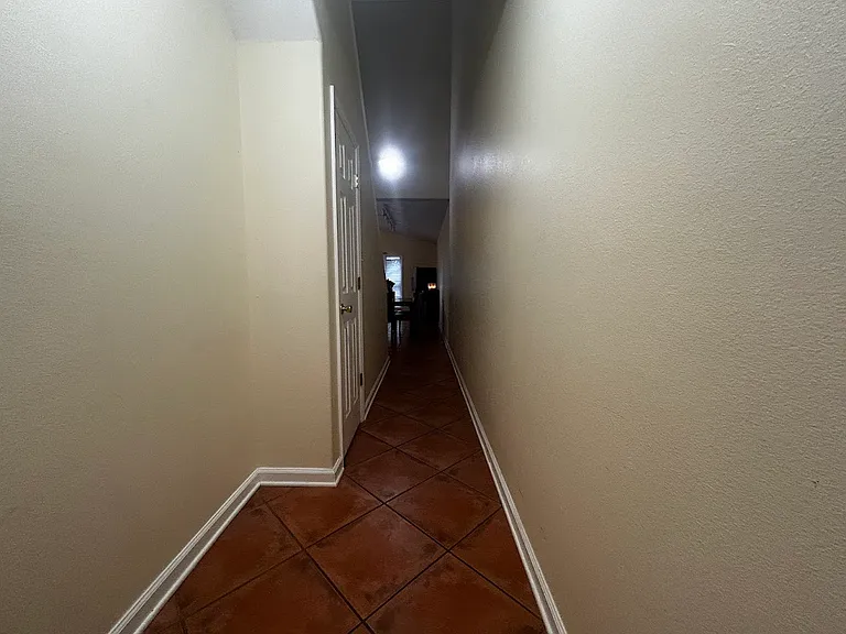 2142 Delta Way #1 — Photo 2