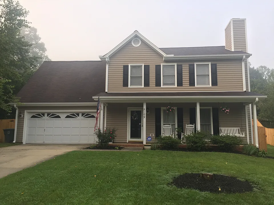 5109 Mountain Ash Ct