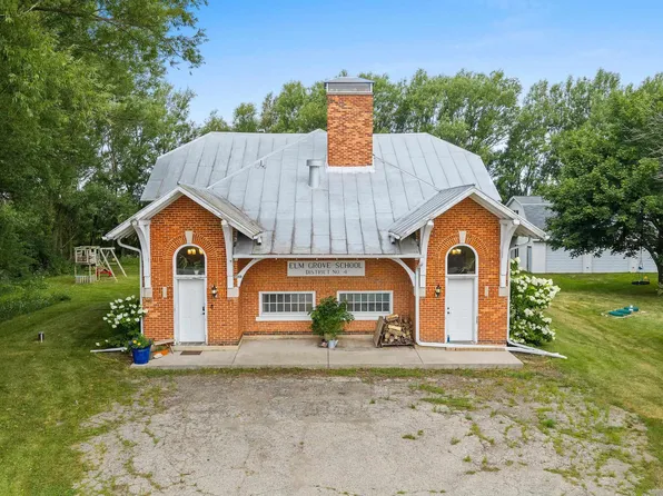 3189 N County Road P, New Franken, WI 54229