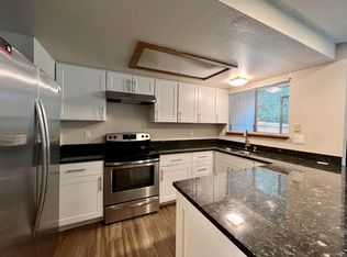 3318 Lincoln Way #B, Lynnwood, WA 98087