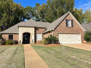 512 Orchard Brook Ct, Florence, MS 39073