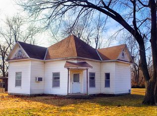 1031 Main St, Altoona, KS 66710